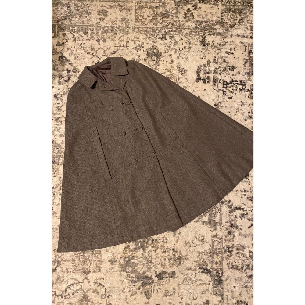 Vintage Cape
